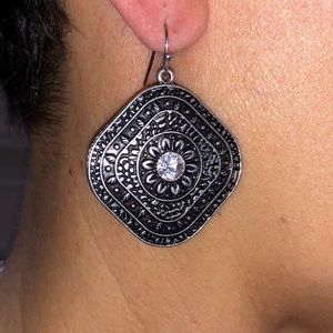 Vintage silver toned earrings
